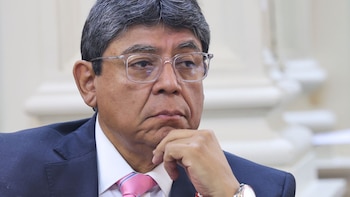 MEF subiría regla del déficit fiscal, luego de que el Congreso legislara con iniciativa de gasto
