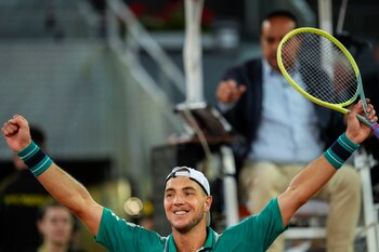 Jan-Lennard Struff celebra tras derrotar