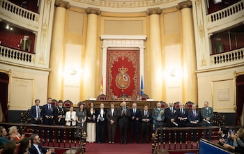 22/10/2026 Foto de familia durante el acto institucional 'Dignidad y memoria frente al terrorismo: un compromiso de Estado', en el Senado,a 22 de octubre de 2026, en Madrid (España). Durante el acto la Asociación Víctimas del Terrorismo (AVT) ha entregado el XIV Premio Verdad, Memoria, Dignidad y Justicia a la Unidad Central Operativa (UCO) de la Guardia Civil.
POLITICA
Eduardo Parra - Europa Press