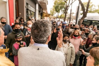 Florencio Randazzo recorrió Chivilcoy en