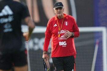 Fossati aplicará una estructura 3-5-2