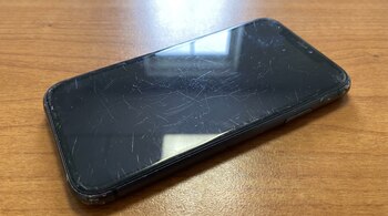 celular - rayones - pantalla - tecnología - 4 de junio