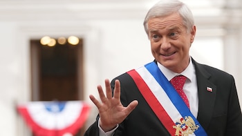 El impacto del cambio político en el Palacio de Miraflores también se siente en Chile, donde el gobierno busca restablecer relaciones consulares con Caracas tras años de ruptura (Foto: AP)