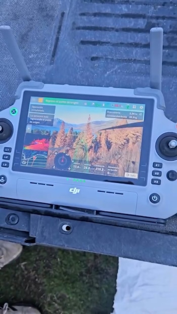 El ministerio de Producción del Chubut realizó una prueba piloto con drones agrícolas para recuperar tierras arrasadas por el fuego