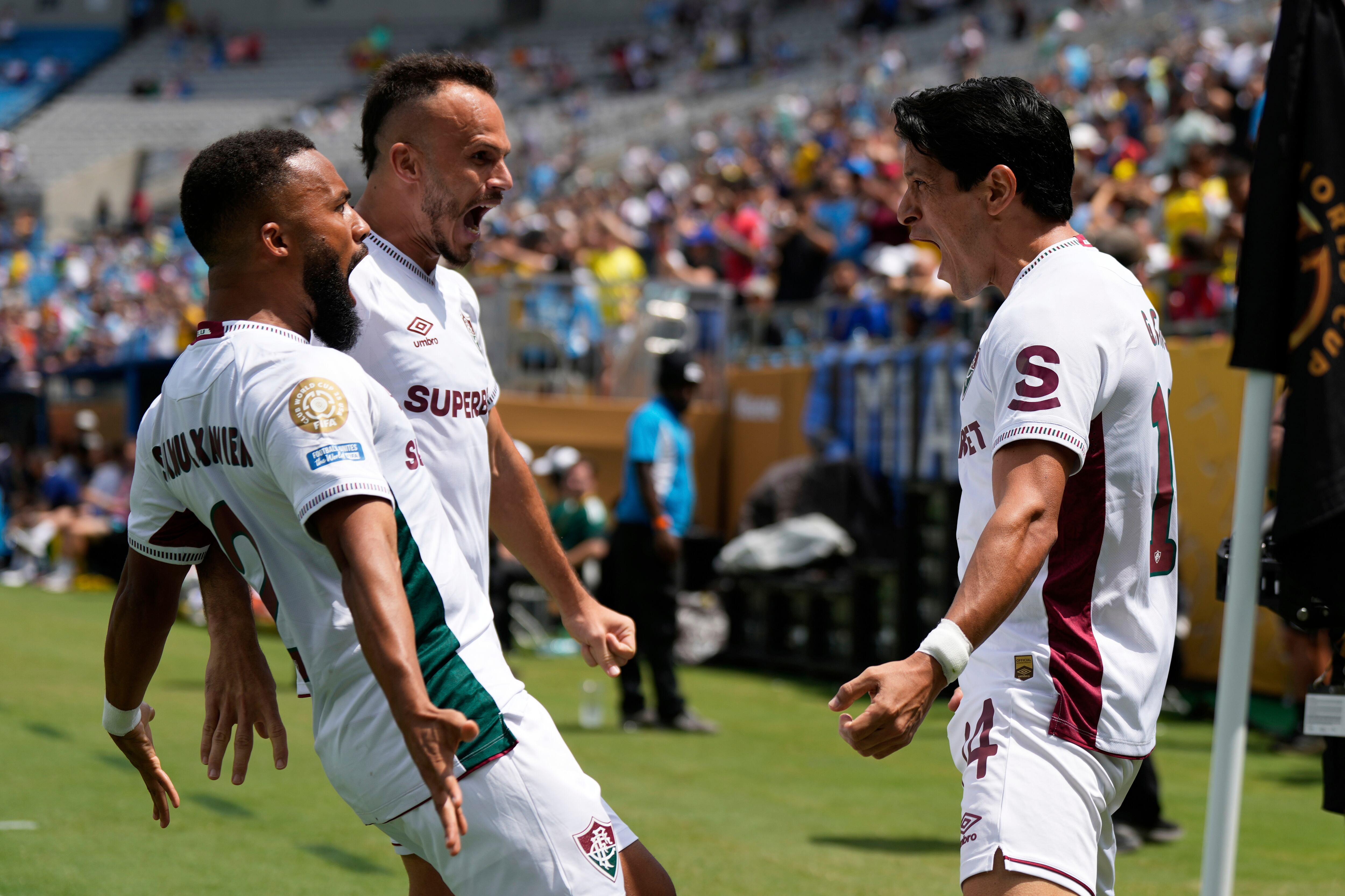 Después de unos octavos de final vibrantes, la siguiente fase de eliminación directa arranca este viernes (AP Foto/Chris Carlson)