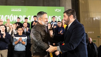 Abascal se vuelca en la