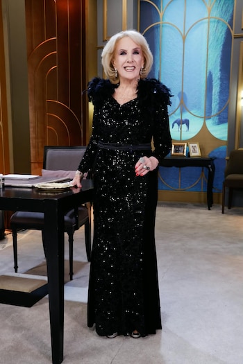 El impactante look de Mirtha para conducir un nuevo sábado de sus históricas mesazas