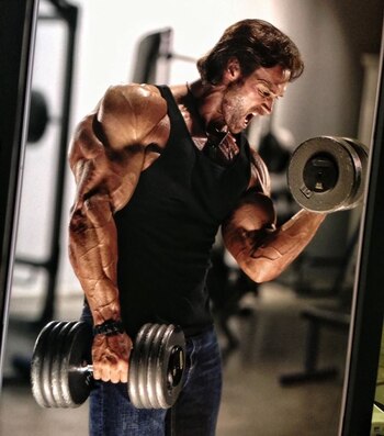 El culturista será parte de un documental en 2020 (@mikeohearn)