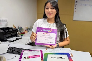 La estudiante de Palmira, Valle del Cauca, se destacó entre 100 participantes colombianas y participará en la construcción de un nanosatélite junto a adolescentes de todo el mundo - crédito Alcaldía de Palmira