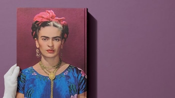 Frida Kahlo, en un libro