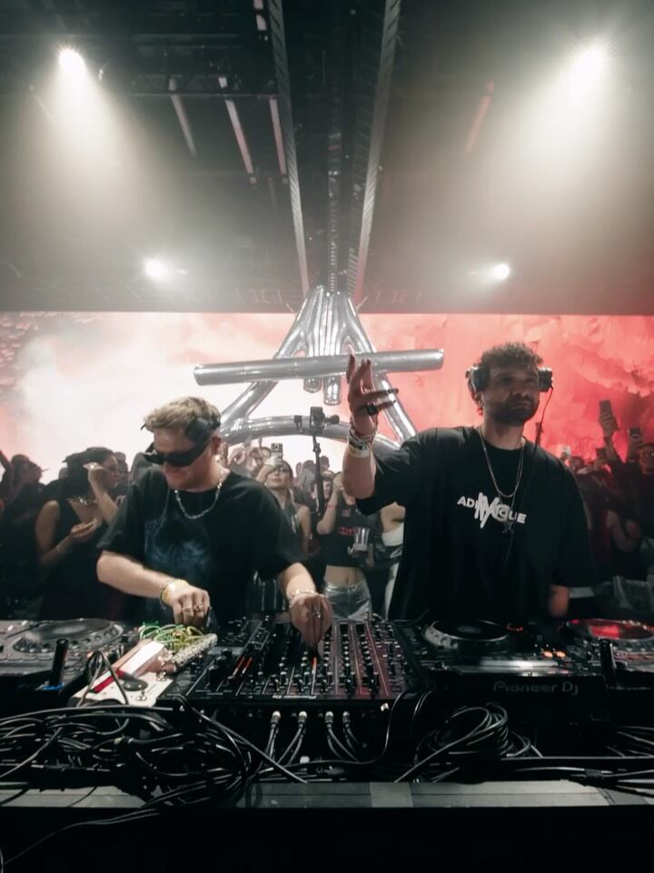 El dúo suizo Adriatique será uno de los encargados de la curaduria en Ritvales 2025 - crédito cortesía Breakfast Live