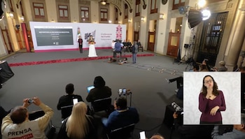 Na coletiva da manhã, Marcela Figueroa, chefe da secretaria executiva do Sistema de Segurança Nacional, deu detalhes sobre a cena do crime que reduziu o tipo de crime Imagem: Captura de tela da transmissão no YouTube
