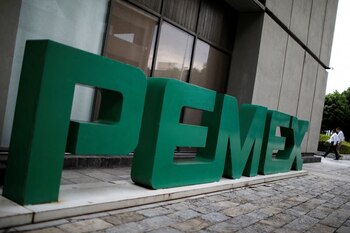 Pemex cambiará a Emex
REUTERS/Raquel Cunha/Foto