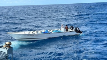 Los cargamentos de droga eran enviados por medio de aeronaves y lanchas rápidas - crédito imagen de referencia Armada Nacional
