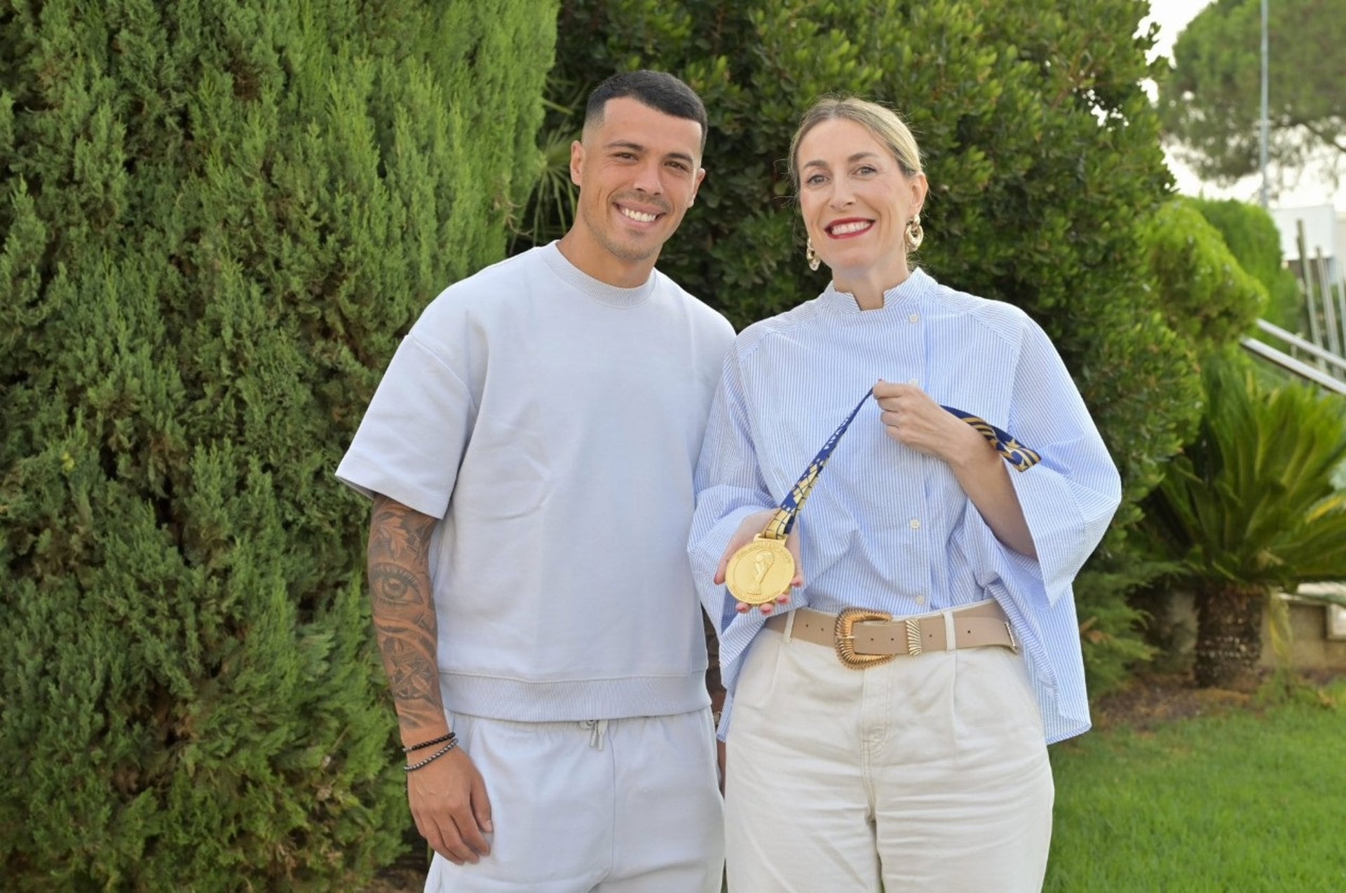 María Guardiola mantiene un encuentro con el campeón del mundo Pedro Porro y destaca su "humildad" y sus valores