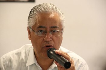 Vera fue señalado de firmar