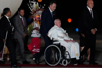 El arribo del Papa (AP