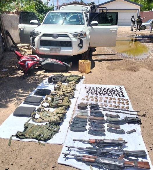 Armas decomisadas en Navolato