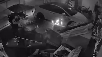 La explosión del Tesla tras