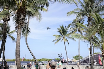La programación incluirá demostraciones aéreas a cargo de los U.S. Air Force Thunderbirds, además de ejercicios militares con aviones U.S. Navy F-18 y U.S. Marine Corps F-35. Foto: Instagram @airandseashow