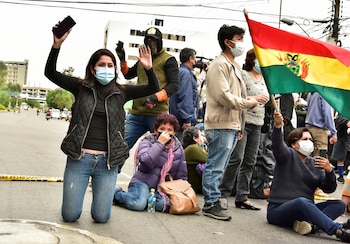 Luis Arce sufre las primeras