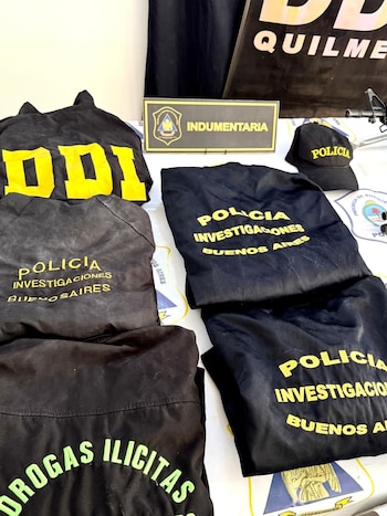 La ropa policial secuestrada