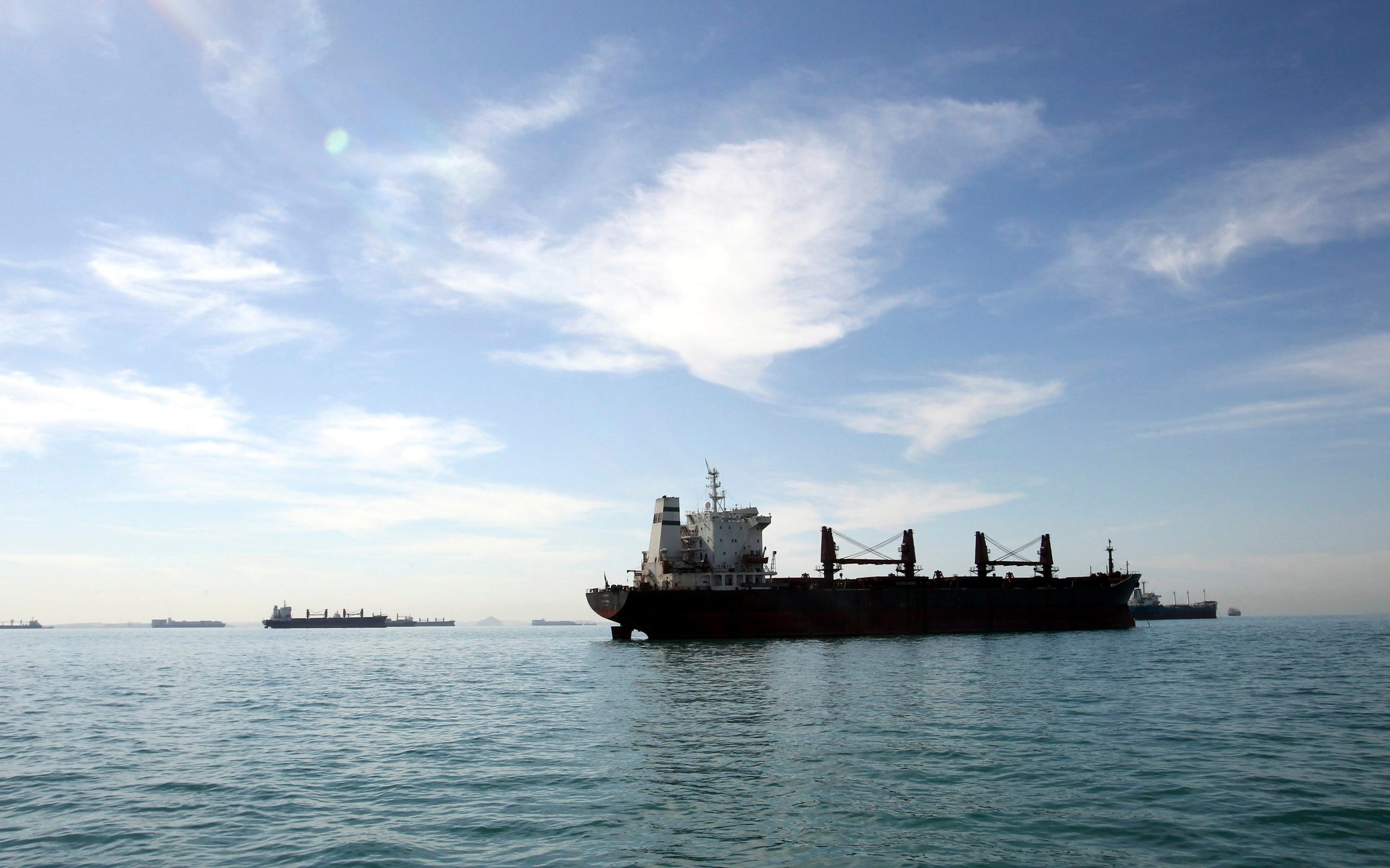 Fotografía de archivo de petroleros iraníes
EFE/ABEDIN TAHERKENAREH