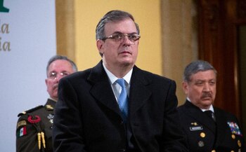 El canciller Marcelo Ebrard ingresó
