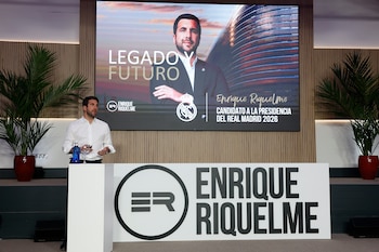 Enrique Riquelme en la presentación de su candidatura. (EFE/ J.J.Guillen)