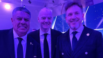 En medio del avance de