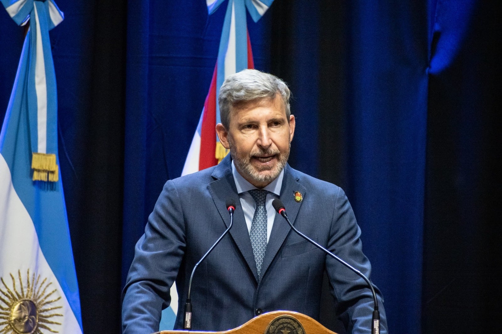 Frigerio busca el consenso con todos los sectores