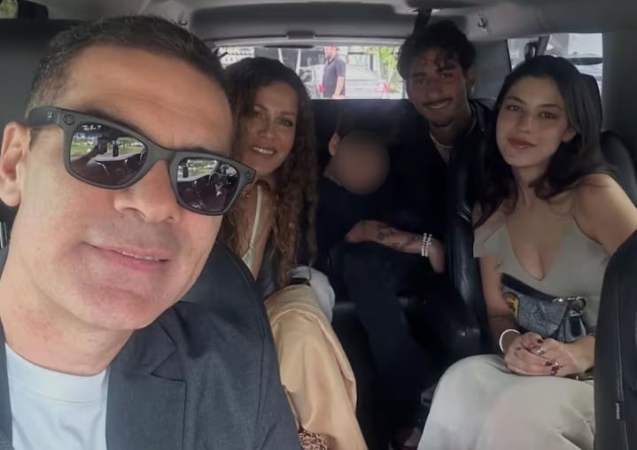 La relación de la pareja dejó dos hijos, Santiago y Rafaella, a quienes la actriz define como su prioridad. (IG: @rafamarquez.a)
