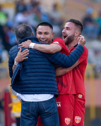 Jean Deza considera a Franco