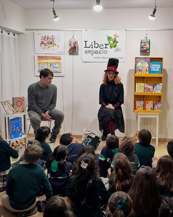 Las librerías gestionadas por migrantes latinoamericanos transforman el panorama cultural en España