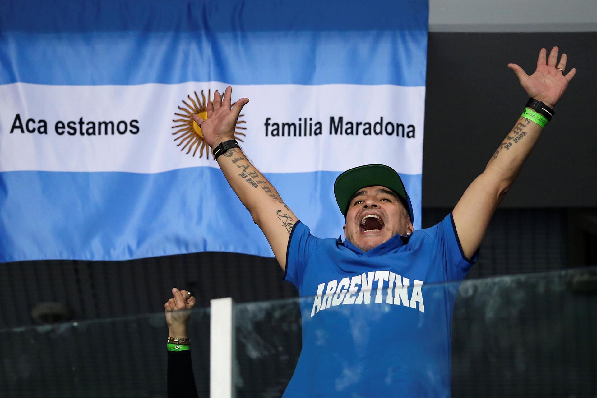 Diego Armando maradona presente en la final entre Argentina y Croacia (Crédito: REUTERS/Marko Djurica)