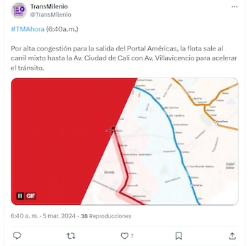 Trancón de Transmilenio por las