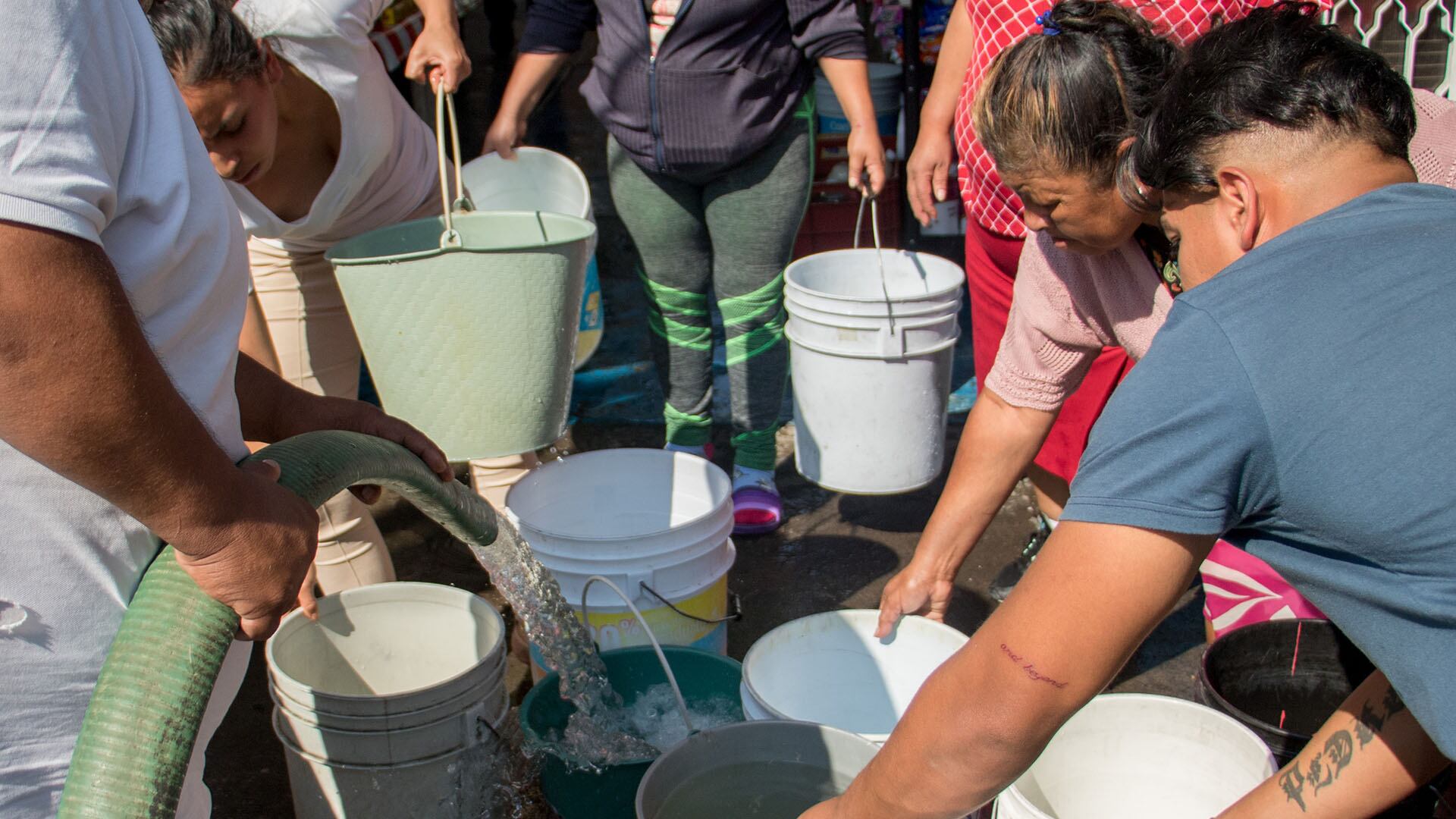 Toluca asegura acceso al agua con perforación de 13 nuevos pozos en diferentes delegaciones. (SAÚL LÓPEZ / CUARTOSCURO)