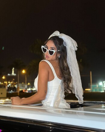 Melissa Paredes tuvo una noche