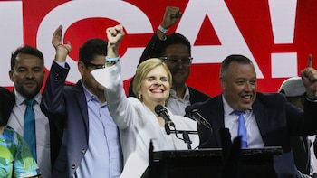 Tribunal Supremo de Elecciones oficializa