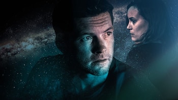 Sam Worthington y Taylor Schilling