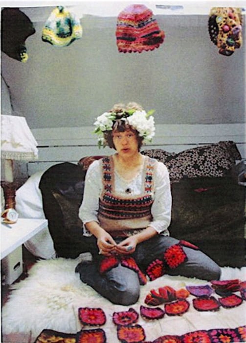 Birgitta Bjerke, diseñadora sueca, fue la autora del emblemático saco de crochet que marcó tendencia en el rock británico (Foto de Jan Öqvist)