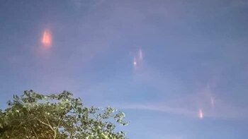 La aparición de extrañas luces en el cielo de Tabasco no es más que un fenómeno científico. (Twitter/@GlobalCanal)