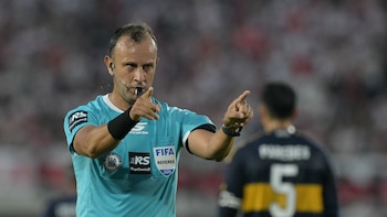 La AFA dio a conocer a los árbitros de los cruces de octavos de final del Torneo Apertura
