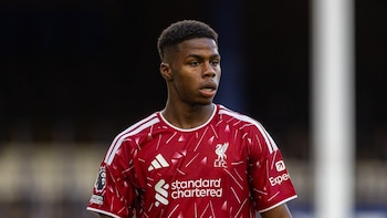 El Liverpool cede al hondureño Keyrol Figueroa al Port Vale para la temporada 2026-27