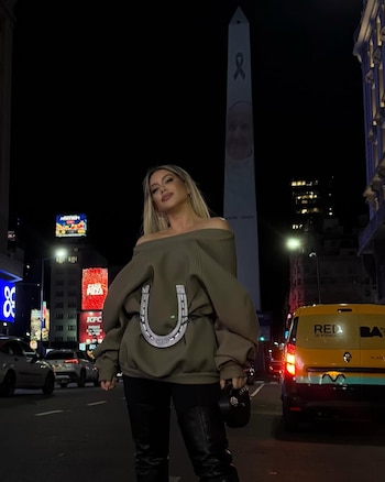 Wanda Nara con el obelisco