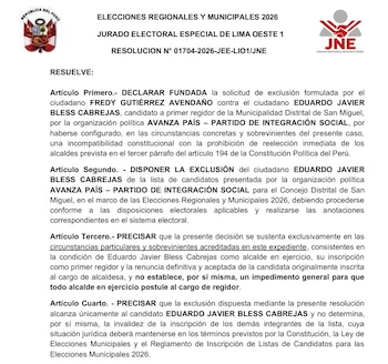 Un documento oficial con los escudos del Perú y del Jurado Nacional de Elecciones que contiene el texto de una resolución electoral