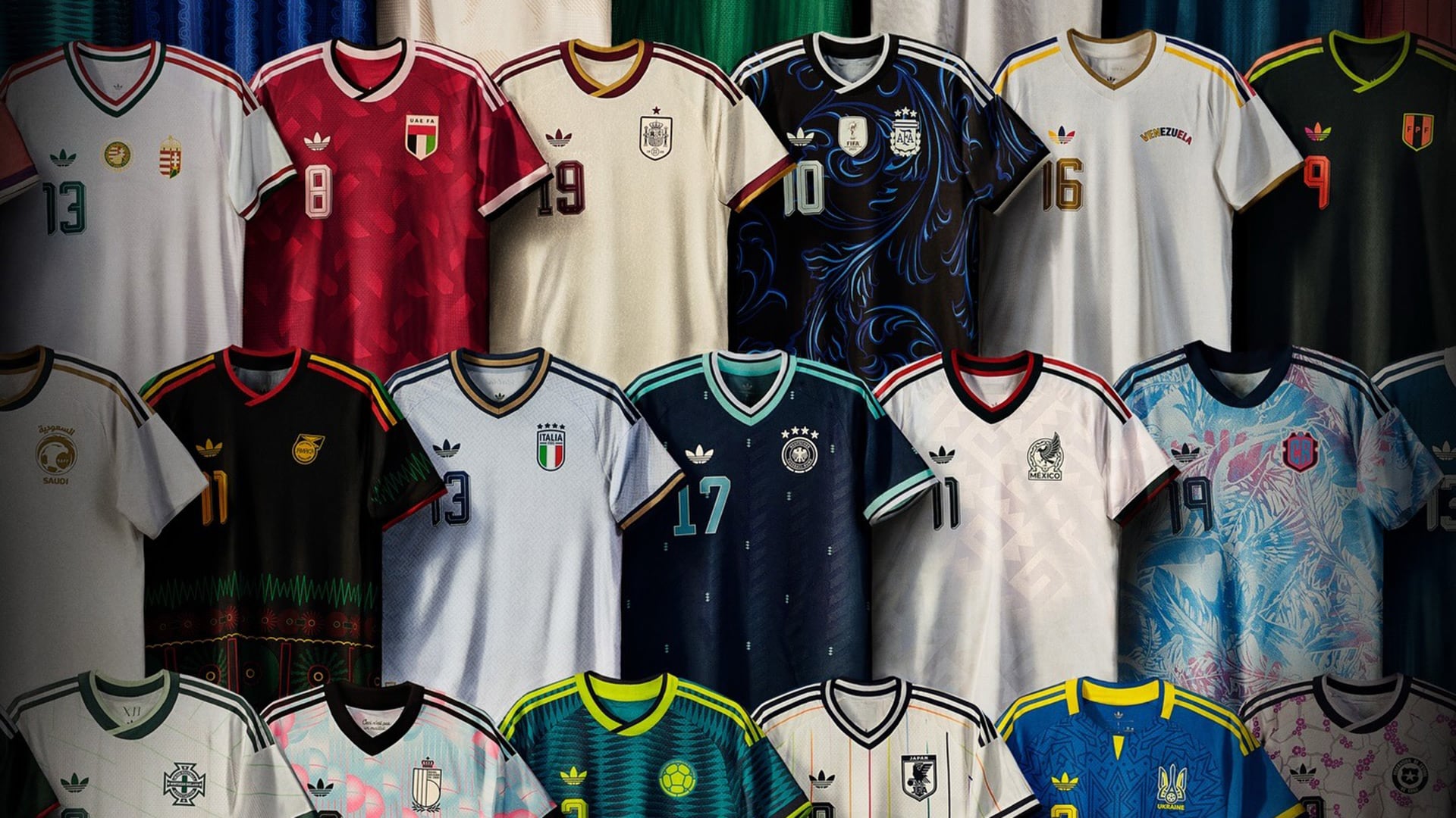 Las 26 selecciones que presentaron su flamante modelo de camiseta para el Mundial (@adidasfootball)
