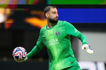 Gianluigi Donnarumma tiene chances de