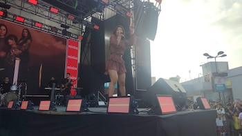 María Grazia Polanco cantó algunos temas en la presnetacion de los actores de ‘La vida que me robaste' en MInka.