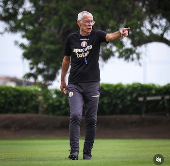 Héctor Cúper registra dos empates en lo que va su era en Universitario de Deportes.